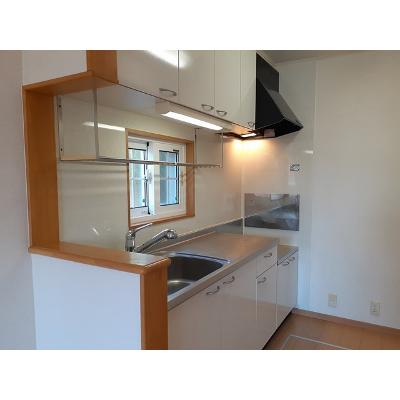 グリーンローズ 101【管理NO：1-015312801-01010】 ★家具家電は申し込み後に搬入します★ ★2026年12月中旬入居可能★の物件写真3