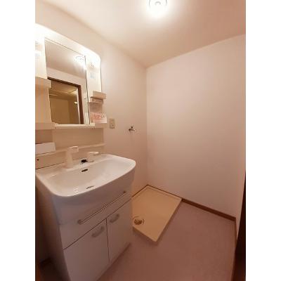 ルミエール 201【管理NO：1-006756101-02010】 ★家具家電は申し込み後に搬入します★ ★2027年01月中旬入居可能★の物件写真6