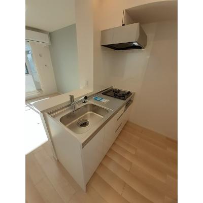アネモネ 303【管理NO：1-025735201-03030】 ★家具家電は申し込み後に搬入します★ ★2026年12月中旬入居可能★の物件写真3