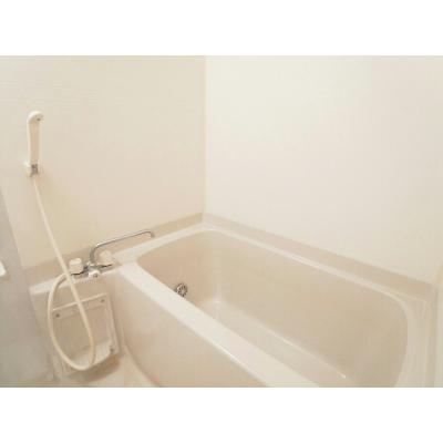 カン・カーロ　Ⅱ 201【管理NO：1-013615402-02010】 ★家具家電は申し込み後に搬入します★ ★2026年11月上旬入居可能★の物件写真4