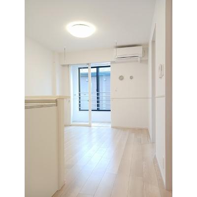 ニコリヴⅡ 202【管理NO：1-028404102-02020】 ★家具家電は申し込み後に搬入します★ ★2026年11月中旬入居可能★の物件写真2