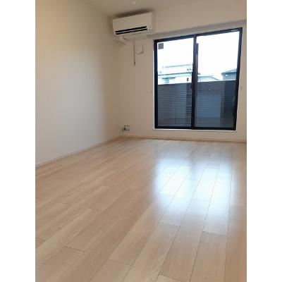 アルカディアⅠ 201【管理NO：1-026859701-02010】 ★家具家電は申し込み後に搬入します★ ★2026年11月中旬入居可能★の物件写真2
