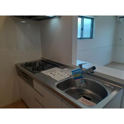 ルチアⅠ 202【管理NO：1-025158401-02020】 ★家具家電は申し込み後に搬入します★の物件写真3