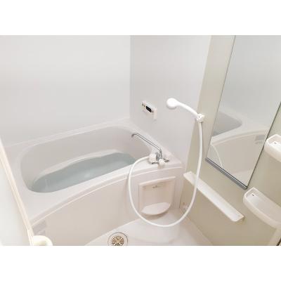 パインプラザ 101【管理NO：1-014315401-01010】 ★家具家電は申し込み後に搬入します★の物件写真4