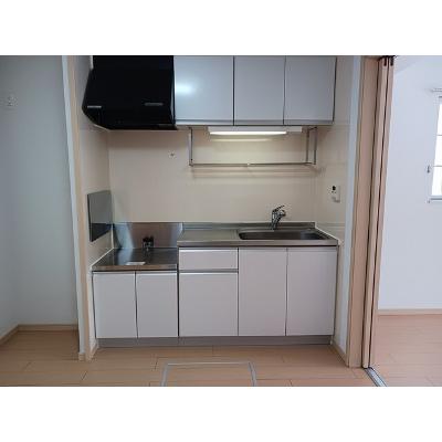 グラン・シャトレーⅢ 105【管理NO：1-015952601-01050】 ★家具家電は申し込み後に搬入します★ ★2026年10月下旬入居可能★の物件写真3