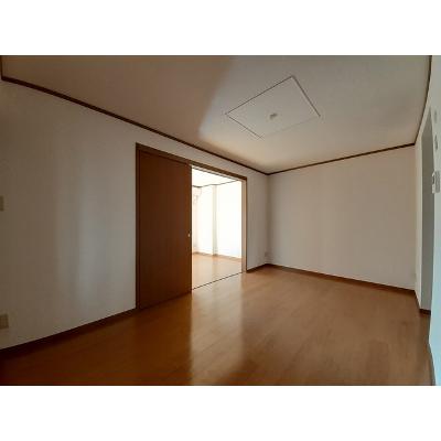 レフィナ－ドＤ 102【管理NO：1-010461901-01020】 ★家具家電は申し込み後に搬入します★ ★2026年12月中旬入居可能★の物件写真2