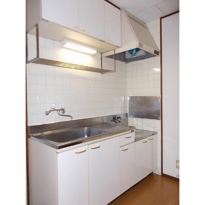 メゾン新村Ⅱ 203【管理NO：1-001265401-02030】 ★家具家電は申し込み後に搬入します★ ★2026年11月上旬入居可能★の物件写真3