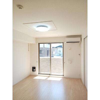ローダンセ 102【管理NO：1-021582801-01020】 ★家具家電は申し込み後に搬入します★ ★2026年10月中旬入居可能★の物件写真2