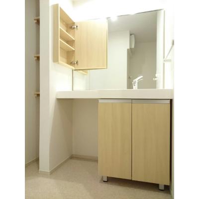 グラシアス 101【管理NO：1-021059101-01010】 ★家具家電は申し込み後に搬入します★ ★2026年10月下旬入居可能★の物件写真6