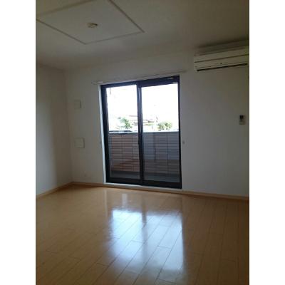 ＭＵＬＢＥＲＲＹ　ＣＯＵＲＴ 105【管理NO：1-015603301-01040】 ★家具家電は申し込み後に搬入します★ ★2026年11月下旬入居可能★の物件写真2