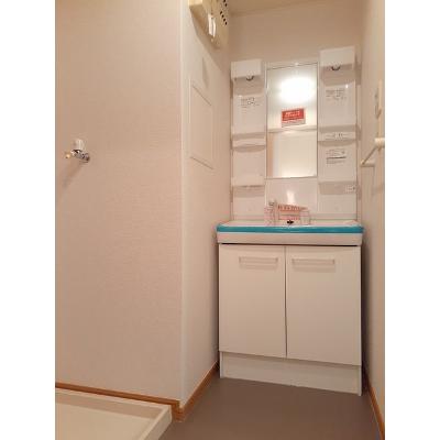 メンフィス 203【管理NO：1-014085301-02030】 ★家具家電は申し込み後に搬入します★ ★2026年11月中旬入居可能★の物件写真6