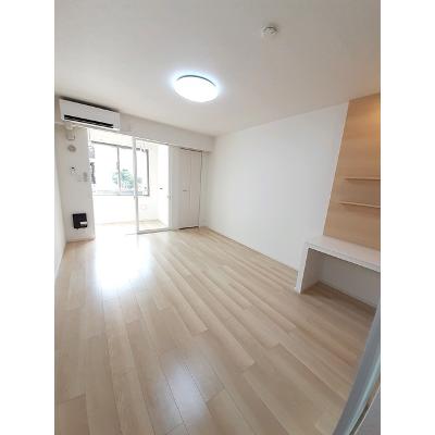 フレアⅥ 103【管理NO：1-025613501-01030】 ★家具家電は申し込み後に搬入します★ ★2026年10月中旬入居可能★の物件写真2