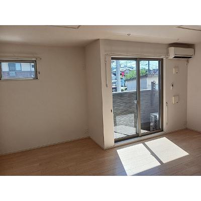 アルファ　カエリー 101【管理NO：1-021403501-01010】 ★家具家電は申し込み後に搬入します★の物件写真2