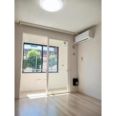 フォレストソレイユⅧ 102【管理NO：1-028043601-01020】 ★家具家電は申し込み後に搬入します★ ★2026年11月中旬入居可能★の物件写真2