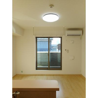 セコイアＢ 203【管理NO：1-022611401-02030】 ★家具家電は申し込み後に搬入します★ ★2026年11月中旬入居可能★の物件写真2