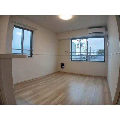 ＳＡＴＵＫＩ 201【管理NO：1-027700001-02010】 ★家具家電は申し込み後に搬入します★ ★2026年11月中旬入居可能★の物件写真2