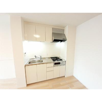 ロスペロスⅡ 101【管理NO：1-026165002-01010】 ★家具家電は申し込み後に搬入します★ ★2026年11月中旬入居可能★の物件写真3