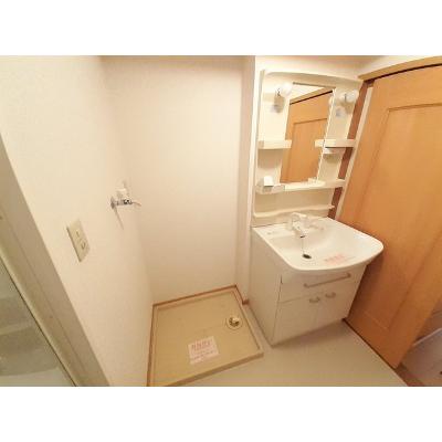 エスポワール　ジェイ 201【管理NO：1-013229501-02010】 ★家具家電は申し込み後に搬入します★ ★2026年11月上旬入居可能★の物件写真6