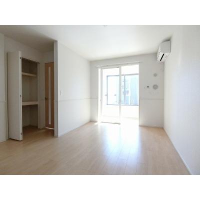 アンジーハウスⅡ 102【管理NO：1-023890902-01020】 ★家具家電は申し込み後に搬入します★ ★2026年11月上旬入居可能★の物件写真2