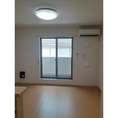 エコーⅡ 201【管理NO：1-021090001-02010】 ★家具家電は申し込み後に搬入します★の物件写真2