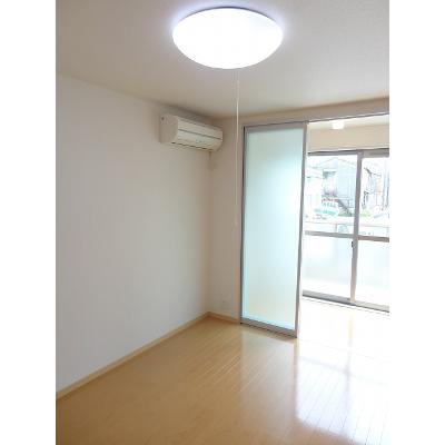 ソル　レヴェンテ 101【管理NO：1-015743101-01010】 ★家具家電は申し込み後に搬入します★の物件写真2