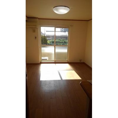 ブリリアント　白子 105【管理NO：1-013153501-01040】 ★家具家電は申し込み後に搬入します★ ★2026年11月中旬入居可能★の物件写真2