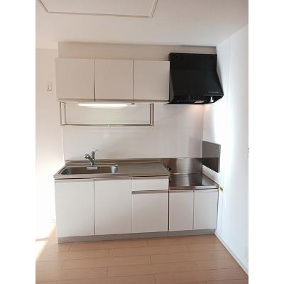 ヴィラーレ 205【管理NO：1-017965101-02040】 ★家具家電は申し込み後に搬入します★ ★2026年11月上旬入居可能★の物件写真3