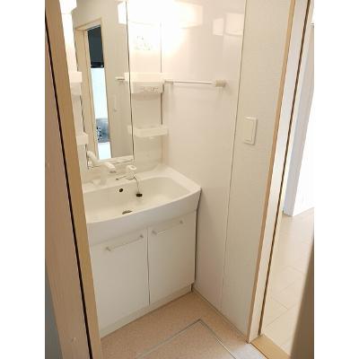 ヴィラーレ 205【管理NO：1-017965101-02040】 ★家具家電は申し込み後に搬入します★ ★2026年11月上旬入居可能★の物件写真6
