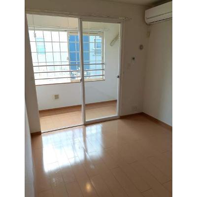 イリーデ 203【管理NO：1-014685601-02030】 ★家具家電は申し込み後に搬入します★ ★2026年11月上旬入居可能★の物件写真2