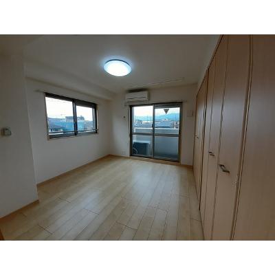 ベル・アビタシオン 301【管理NO：1-016665901-03010】 ★家具家電は申し込み後に搬入します★ ★2026年10月上旬入居可能★の物件写真2