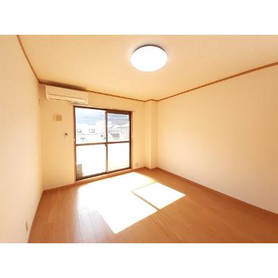 スカイハイツ 210【管理NO：1-012431901-02090】 ★家具家電は申し込み後に搬入します★ ★2026年11月中旬入居可能★の物件写真2
