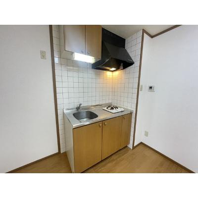 ハイライフ 203【管理NO：1-011695801-02030】 ★家具家電は申し込み後に搬入します★ ★2026年11月上旬入居可能★の物件写真3