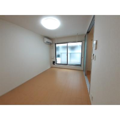 マーヴェラス　コート 202【管理NO：1-018285101-02020】 ★家具家電は申し込み後に搬入します★ ★2026年11月中旬入居可能★の物件写真2