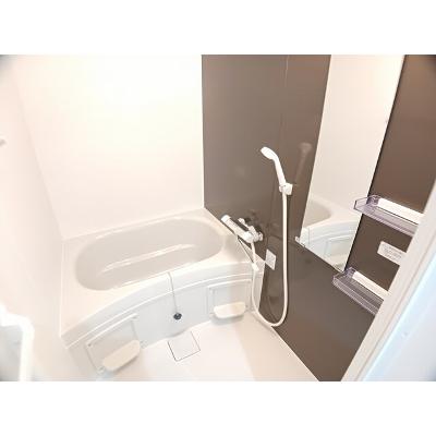 グランルーベル 101【管理NO：1-099497301-01010】 ★家具家電は申し込み後に搬入します★ ★2026年11月上旬入居可能★の物件写真4