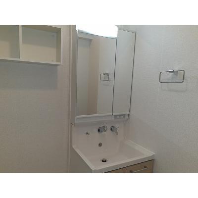 サンプラザ金剛 302【管理NO：1-026024401-03020】 ★家具家電は申し込み後に搬入します★ ★2026年11月中旬入居可能★の物件写真6