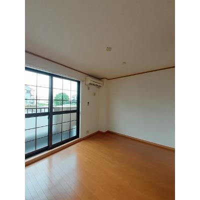 リバーサイドＡ館 102【管理NO：1-012102501-01020】 ★家具家電は申し込み後に搬入します★ ★2026年11月上旬入居可能★の物件写真2