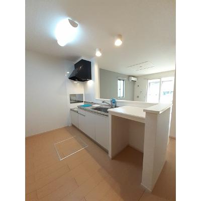 メゾンフラワー 101【管理NO：1-019542401-01010】 ★家具家電は申し込み後に搬入します★ ★2026年10月中旬入居可能★の物件写真3