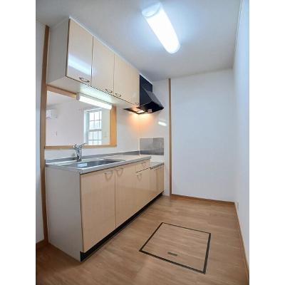プレシャスコートＫ東松江Ⅱ 105【管理NO：1-013875902-01040】 ★家具家電は申し込み後に搬入します★ ★2026年11月中旬入居可能★の物件写真3