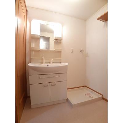プレシャスコートＫ東松江Ⅱ 105【管理NO：1-013875902-01040】 ★家具家電は申し込み後に搬入します★ ★2026年11月中旬入居可能★の物件写真6