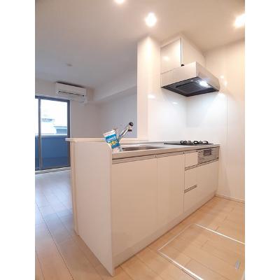 プルメリアⅠ 103【管理NO：1-024279501-01030】 ★家具家電は申し込み後に搬入します★ ★2026年11月中旬入居可能★の物件写真3