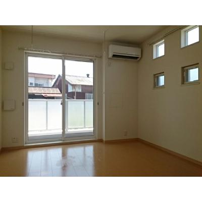 パルティシオン 105【管理NO：1-018196001-01040】 ★家具家電は申し込み後に搬入します★ ★2026年11月上旬入居可能★の物件写真2