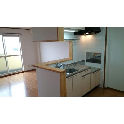 ニュー轟参番館 201【管理NO：1-011576601-02010】 ★家具家電は申し込み後に搬入します★ ★2026年10月下旬入居可能★の物件写真3