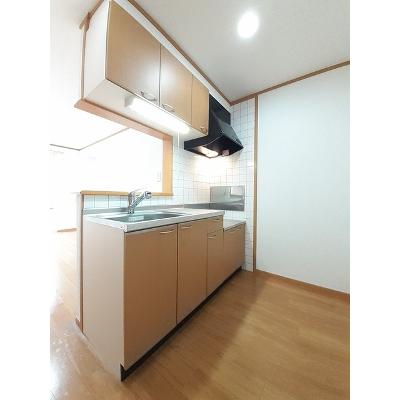 パンタナ－ル 103【管理NO：1-012151301-01030】 ★家具家電は申し込み後に搬入します★ ★2026年11月中旬入居可能★の物件写真3