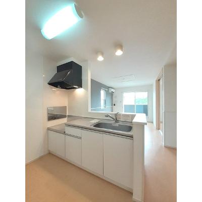 クラール　スクエアＡ 201【管理NO：1-019596801-02010】 ★家具家電は申し込み後に搬入します★ ★2026年11月中旬入居可能★の物件写真3