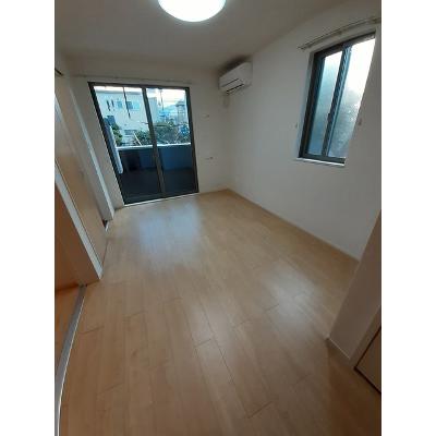 フォンターナ 106【管理NO：1-023091401-01050】 ★家具家電は申し込み後に搬入します★の物件写真2
