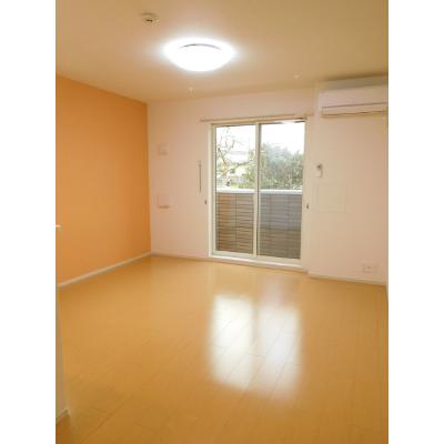 テラース瀬戸 101【管理NO：1-018987201-01010】 ★家具家電は申し込み後に搬入します★ ★2026年11月中旬入居可能★の物件写真2