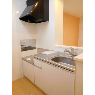 テラース瀬戸 101【管理NO：1-018987201-01010】 ★家具家電は申し込み後に搬入します★ ★2026年11月中旬入居可能★の物件写真3