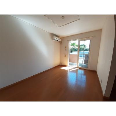 ラック　ヴィラＣ 102【管理NO：1-013823103-01020】 ★家具家電は申し込み後に搬入します★ ★2026年11月下旬入居可能★の物件写真2