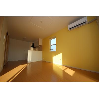 フォレスト・ハハキＢ 201【管理NO：1-020852402-02010】 ★家具家電は申し込み後に搬入します★ ★2026年12月中旬入居可能★の物件写真2