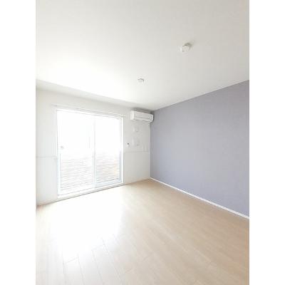 リコリス 103【管理NO：1-024655301-01030】 ★家具家電は申し込み後に搬入します★ ★2026年12月上旬入居可能★の物件写真2